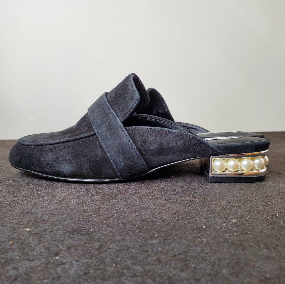 10) STEVE MADDEN Suede Loafers with Pearls in Heels Sz. 8